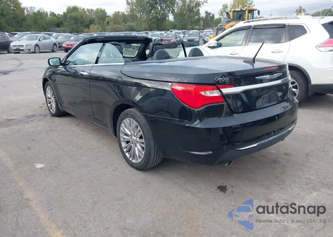 2013 Chrysler 200 Limited z USA, uszkodzony, nr VIN 1C3BCBFG1DN513805